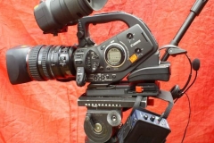 CANON XLH1 compact-2