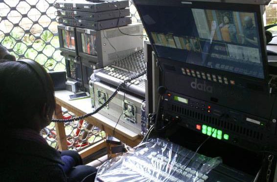 OBV-(Outside Broadcast Van) WITH DATA VIDEO MATHER BOAD HS-2800 or HS 3000 VISION MIXERS